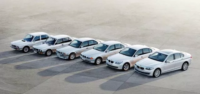 44 classic cars vs their modern versions - #20 