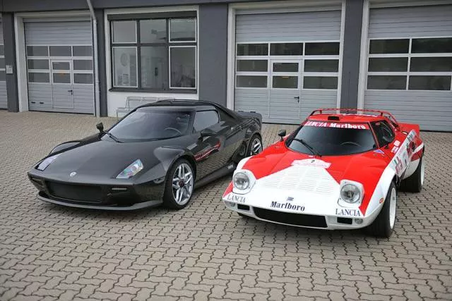 44 voitures classiques vs leurs versions modernes - #39 