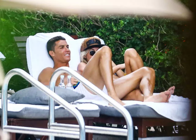 Cristiano ronaldo et son hot fitness model - #8 