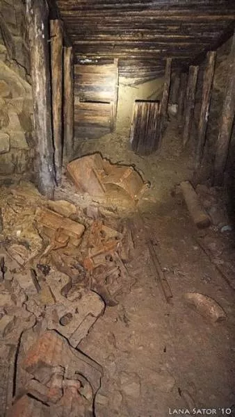 See what is hidden in this little hut - #18 