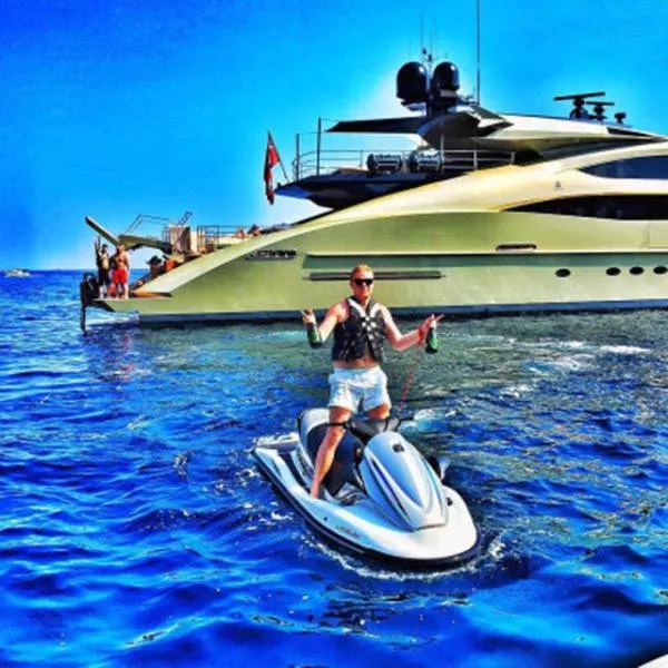 Gens riches qui setalent sur insta - #7 