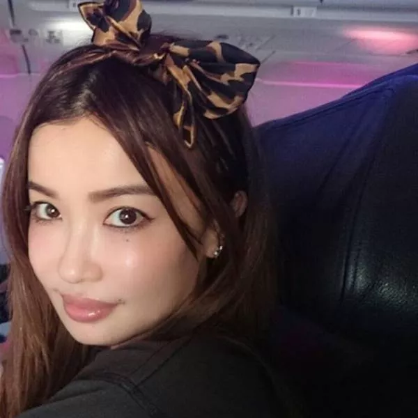 Pouvez vous deviner lage de ce modele asiatique - #22 