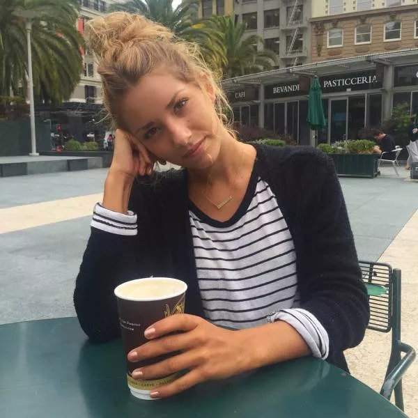Beautiful girls around the world - #13 