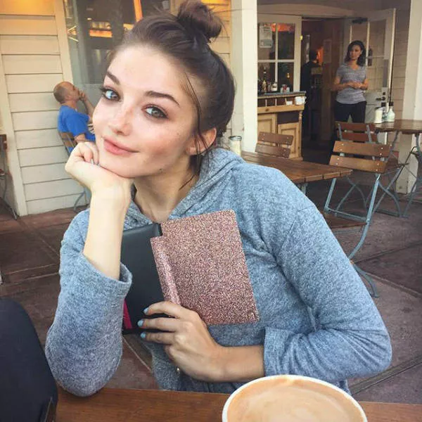 Beautiful girls around the world - #20 