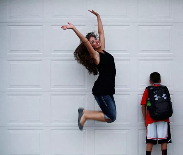 Ces parents fetent la rentree de leurs enfants  - #4 