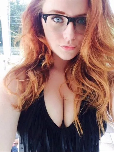 Plus sexy avec des paires de lunettes - #4 