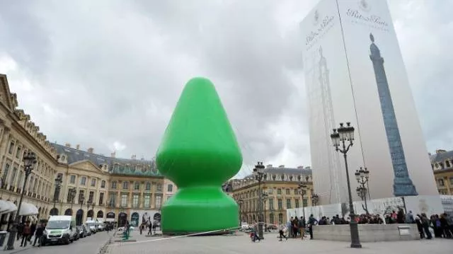 Lart bizarre et surprenant a travers le monde