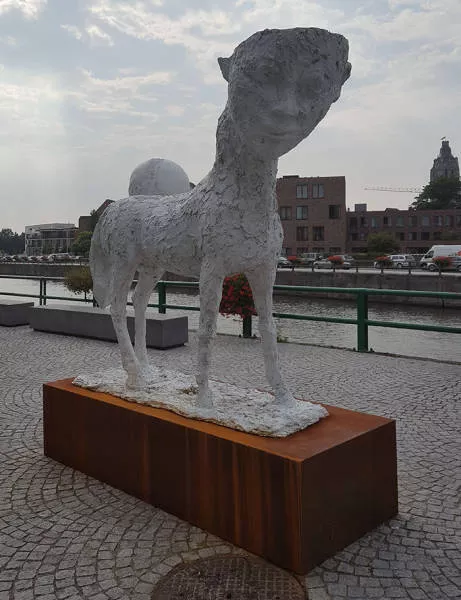 Bizarre and surprising art around the world - #6 