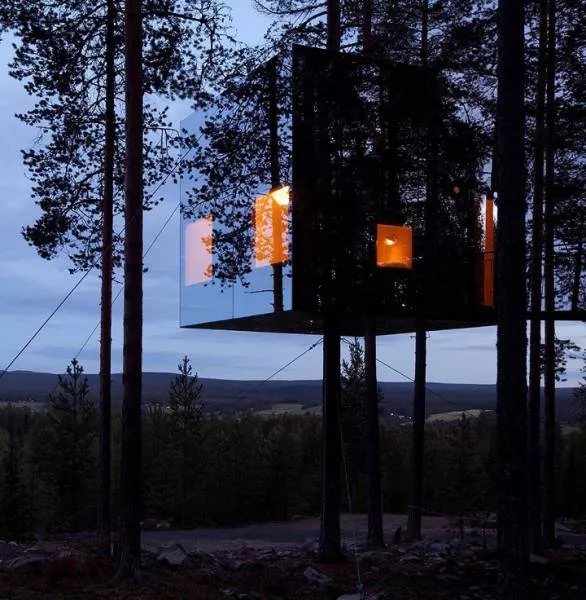 Unusual and impressive hotels - #13 