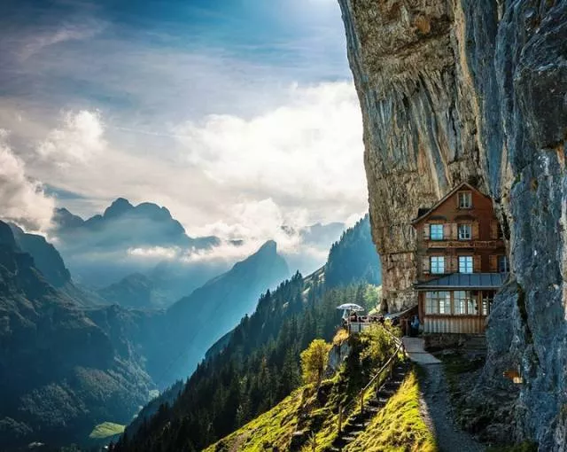 Unusual and impressive hotels - #28 