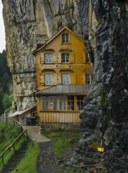Unusual and impressive hotels - #29 