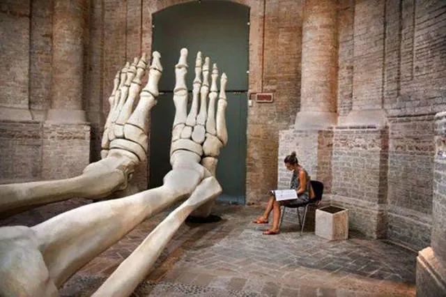 Huge things found around the world - #27 