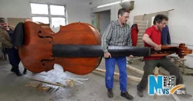 Huge things found around the world - #39 
