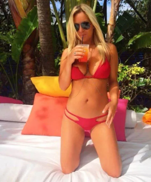 Hot babes in bikinis - #36 