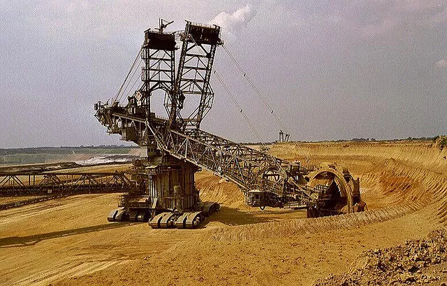 The larger vehicles of the world - #18 
