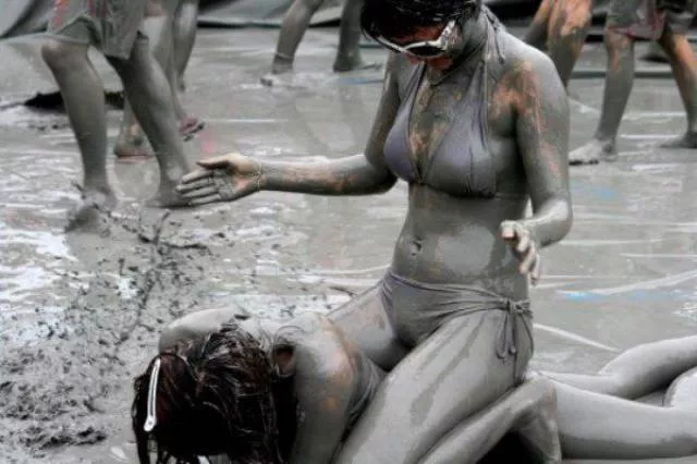 Covered babes - #20 