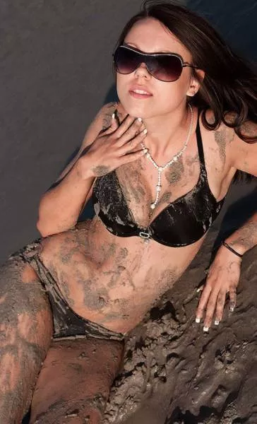 Covered babes - #47 