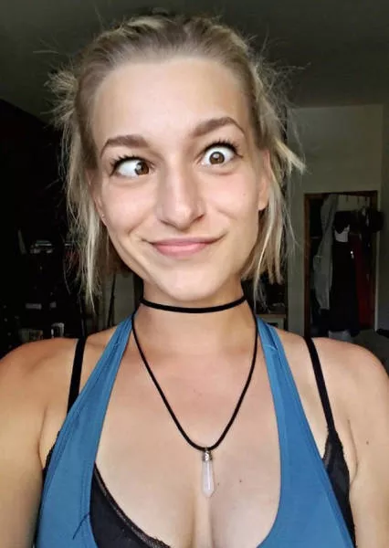 Le meilleur genre de petite amie - #1 